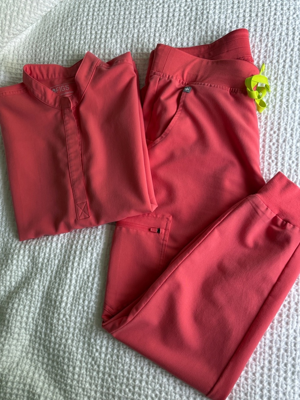 Figs hot Coral Scrub Set - Top & Pants